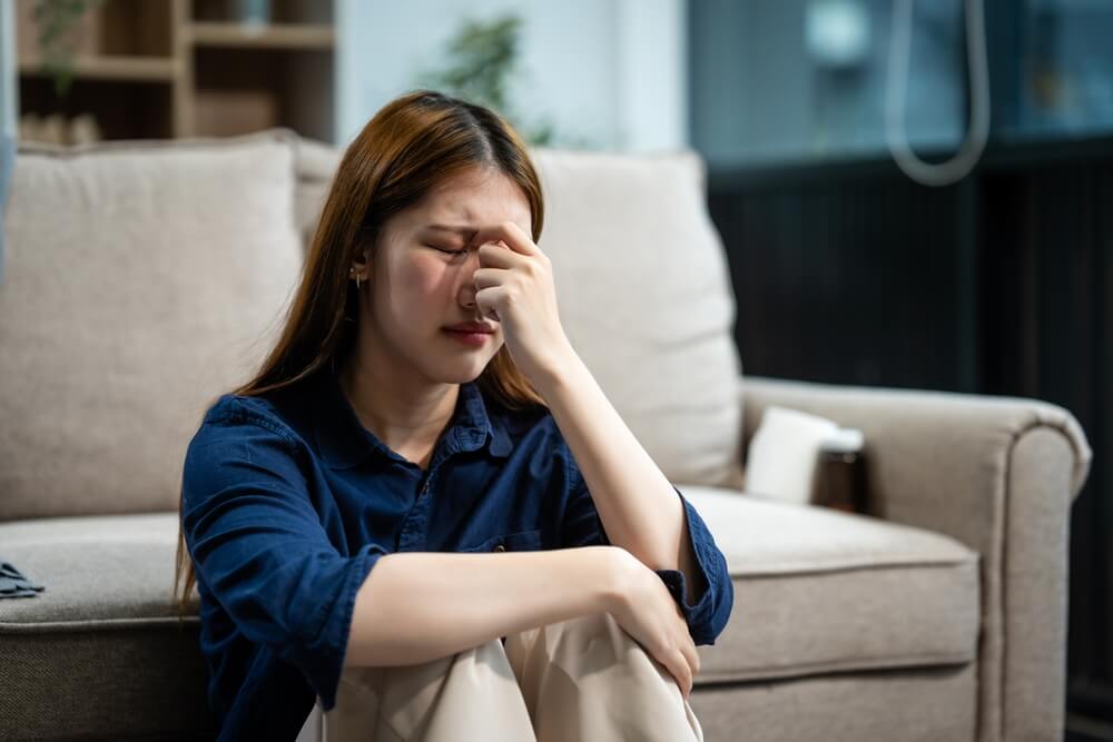 cognitive behavioral therapy session for insomnia treatment with mental health professional