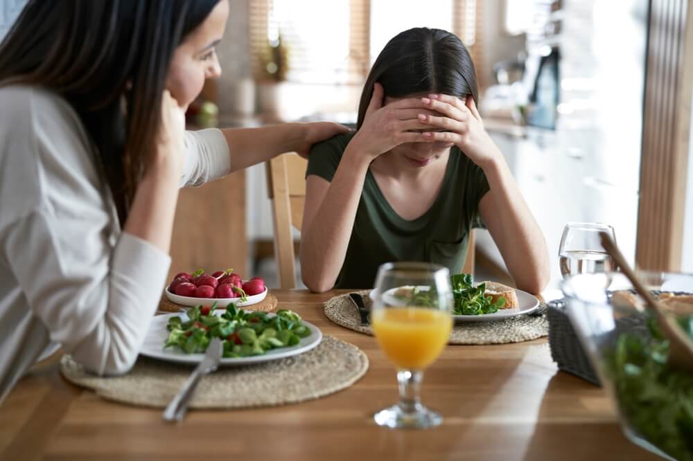 Common Signs of Eating Disorders in Adults